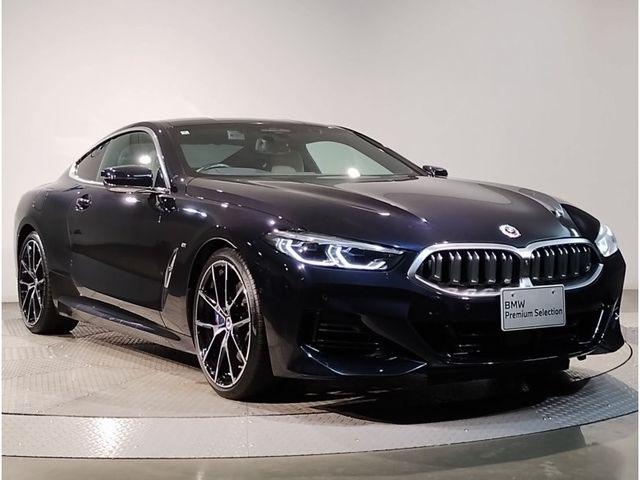 BMW BMW 8series 2022