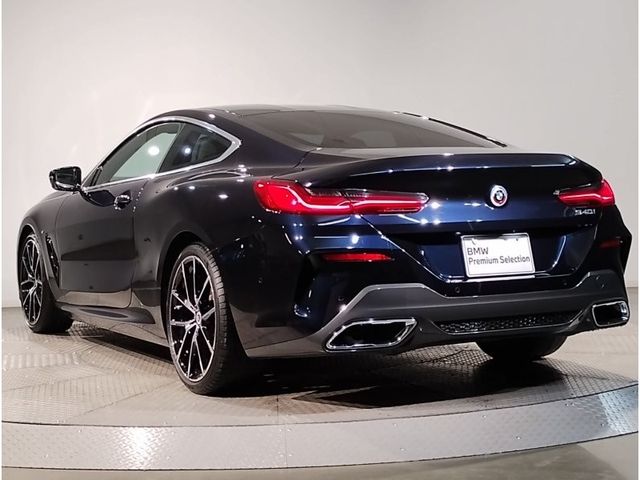 BMW BMW 8series 2022