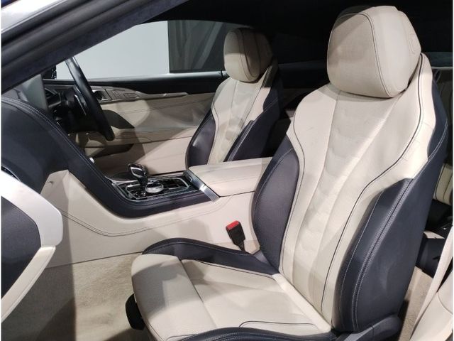 BMW BMW 8series 2022