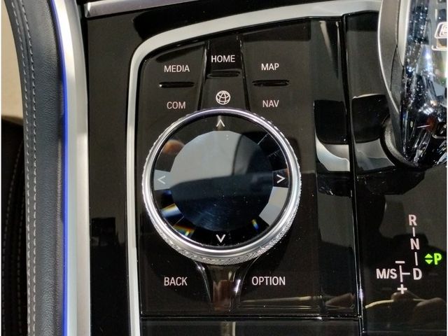 BMW BMW 8series 2022