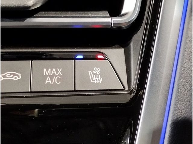 BMW BMW 8series 2022