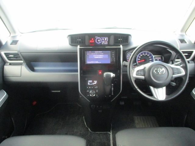 TOYOTA ROOMY 4WD 2017