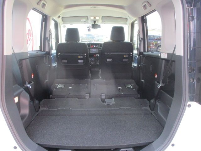 TOYOTA ROOMY 4WD 2017