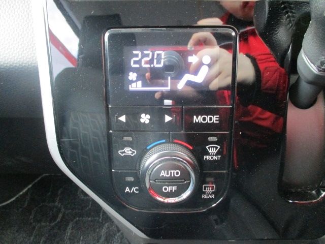 TOYOTA ROOMY 4WD 2017