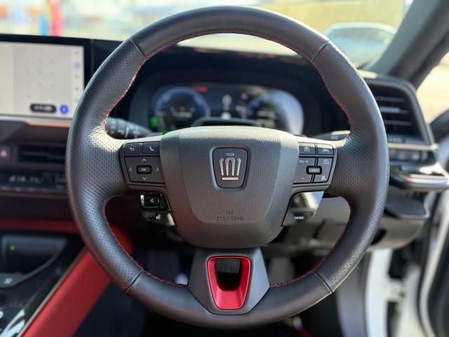 TOYOTA CROWN SPORT 2024