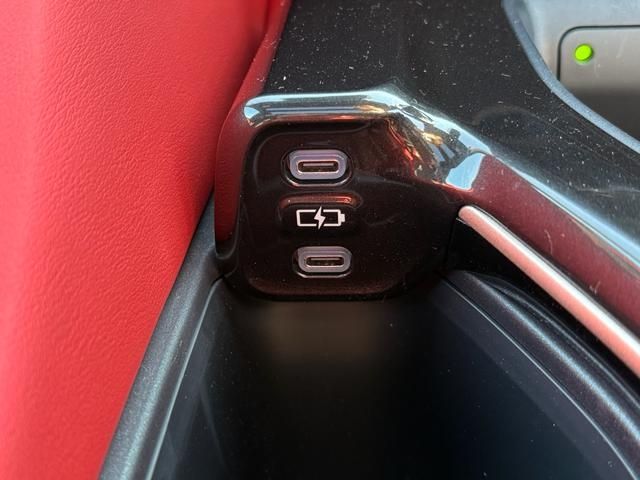 TOYOTA CROWN SPORT 2024