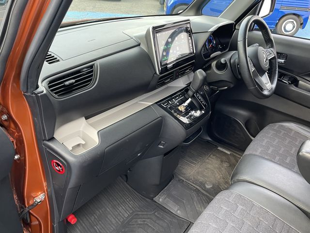 MITSUBISHI DELICA MINI 2023