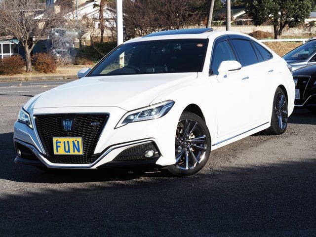 TOYOTA CROWN sedan hybrid 4WD 2021