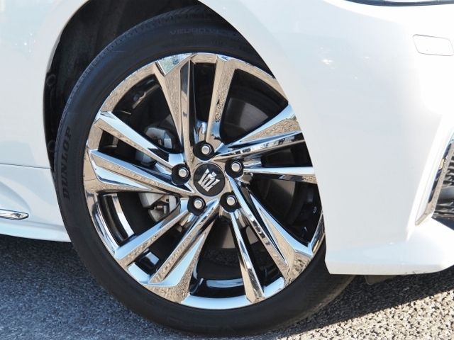 TOYOTA CROWN sedan hybrid 4WD 2021