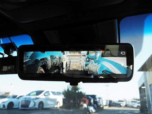 TOYOTA CROWN sedan hybrid 4WD 2021