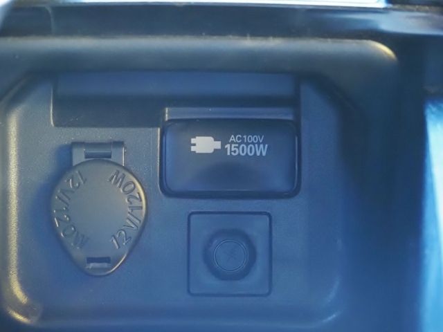 TOYOTA CROWN sedan hybrid 4WD 2021