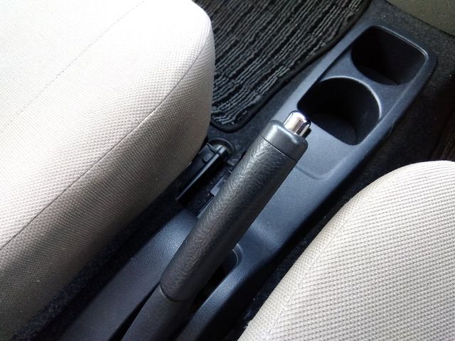 TOYOTA PIXIS EPOCH 2012