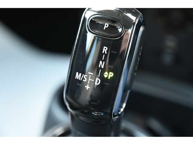 BMW MINI COOPER D 2023