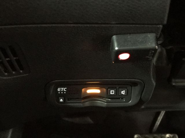 HONDA VEZEL HYBRID 2018