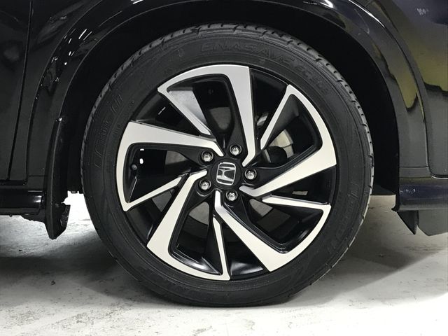 HONDA VEZEL HYBRID 2018