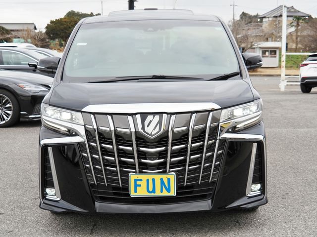 TOYOTA ALPHARD 2022