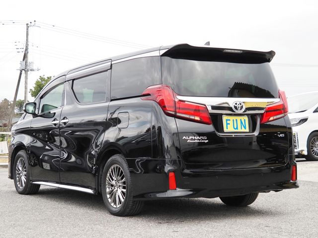 TOYOTA ALPHARD 2022