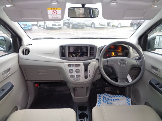 DAIHATSU MIRA e:S 2011