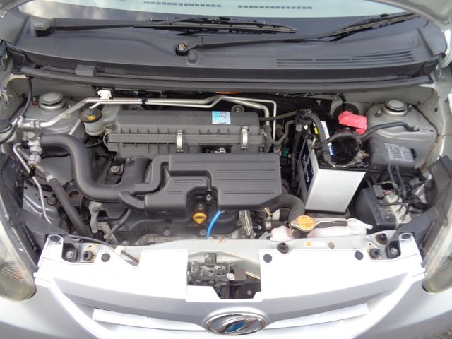 DAIHATSU MIRA e:S 2011