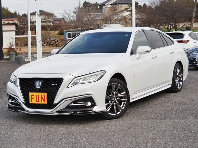 TOYOTA CROWN sedan hybrid 4WD 2021