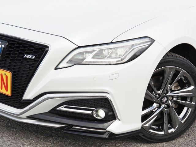 TOYOTA CROWN sedan hybrid 4WD 2021