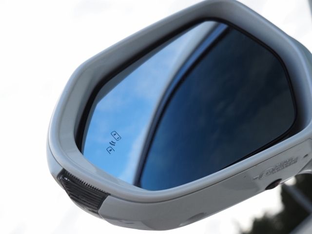 TOYOTA CROWN sedan hybrid 4WD 2021