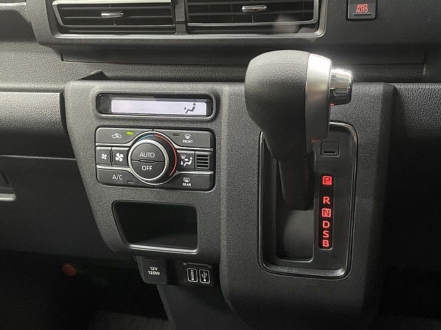 DAIHATSU ATRAI van 4WD 2025