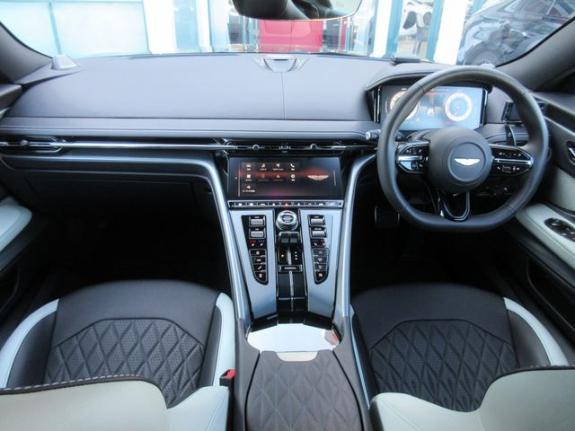 ASTON MARTIN ASTON MARTIN 2025