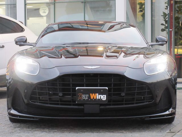 ASTON MARTIN ASTON MARTIN 2025