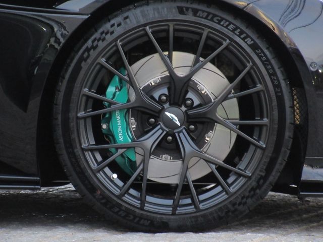 ASTON MARTIN ASTON MARTIN 2025