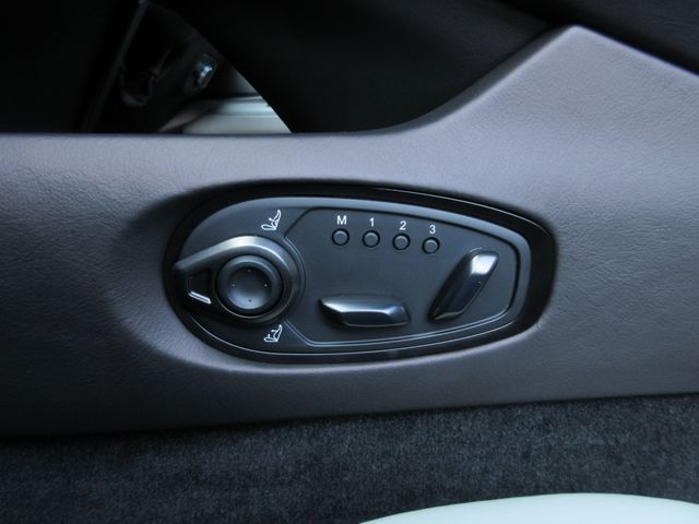 ASTON MARTIN ASTON MARTIN 2025