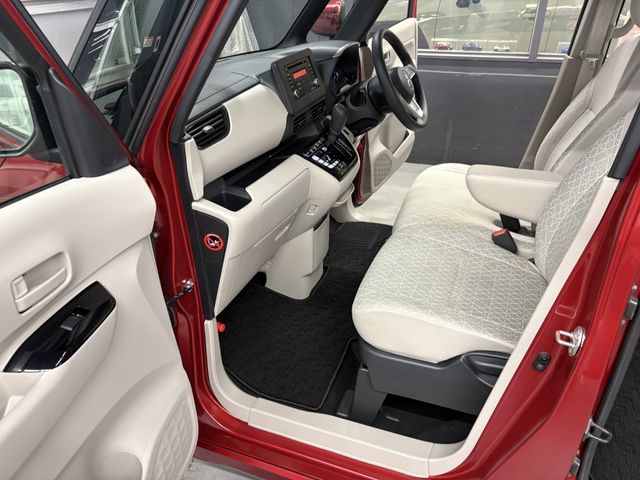 MITSUBISHI eK SPACE 4WD 2021