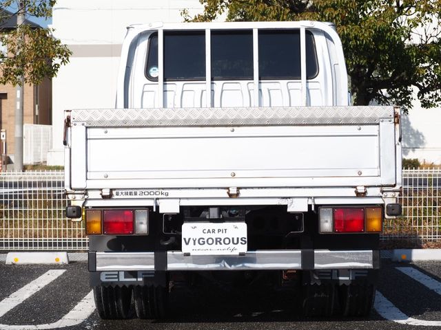 ISUZU ELF 2009