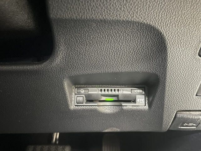 TOYOTA PRIUS PHV 2018