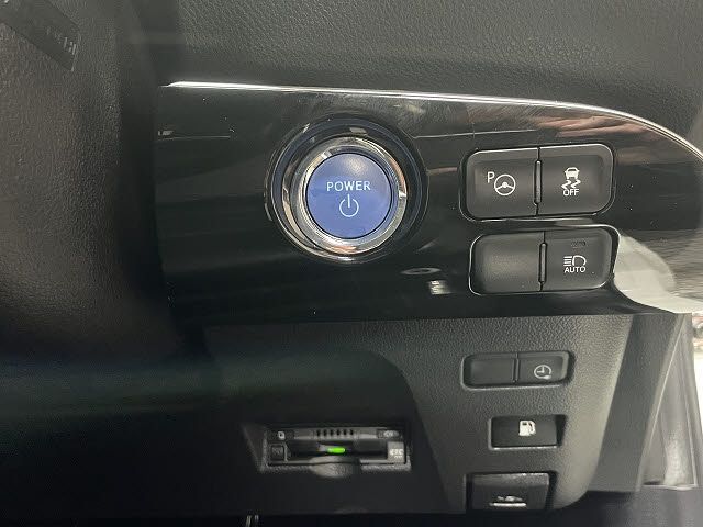 TOYOTA PRIUS PHV 2018