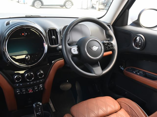 BMW MINI COOPER D CROSSOVER 2023