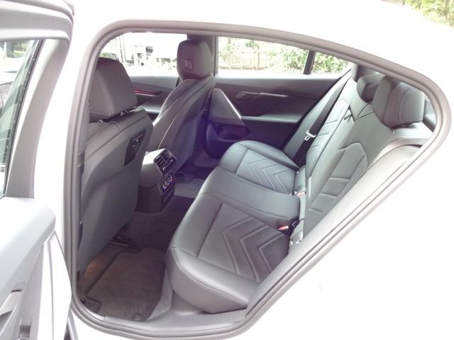 BMW BMW 5series sedan 2024