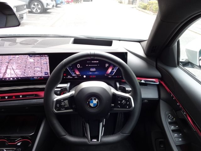 BMW BMW 5series sedan 2024