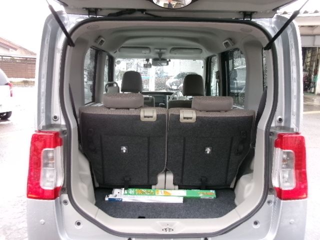 DAIHATSU TANTO 4WD 2019