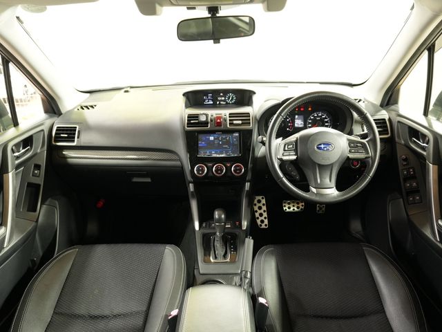 SUBARU FORESTER 2015