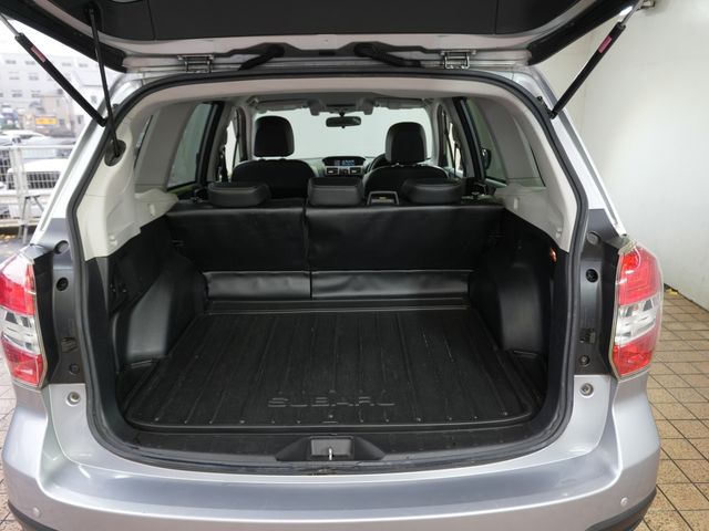 SUBARU FORESTER 2015