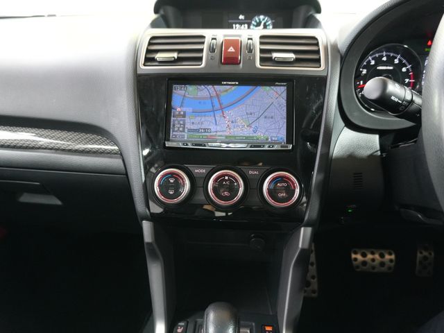 SUBARU FORESTER 2015