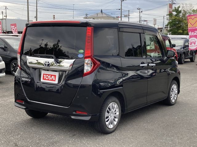 TOYOTA ROOMY 4WD 2019