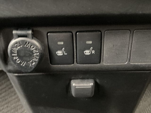 TOYOTA ROOMY 4WD 2019