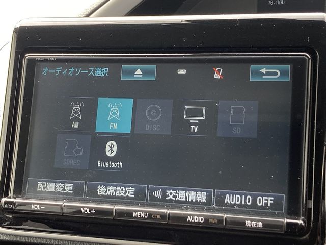 TOYOTA VOXY 4WD 2017