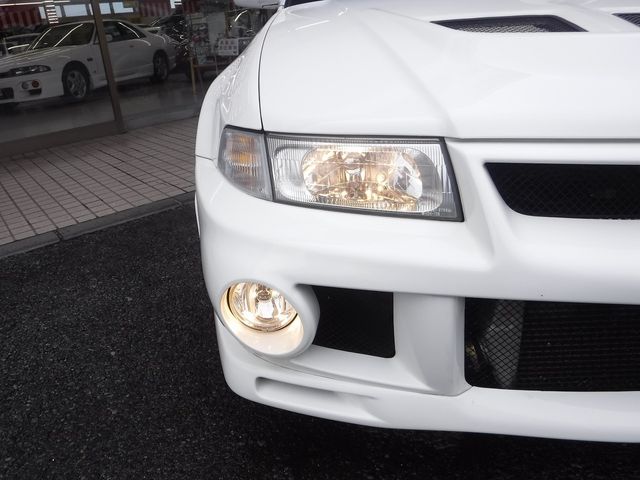 MITSUBISHI LANCER  4WD 1999