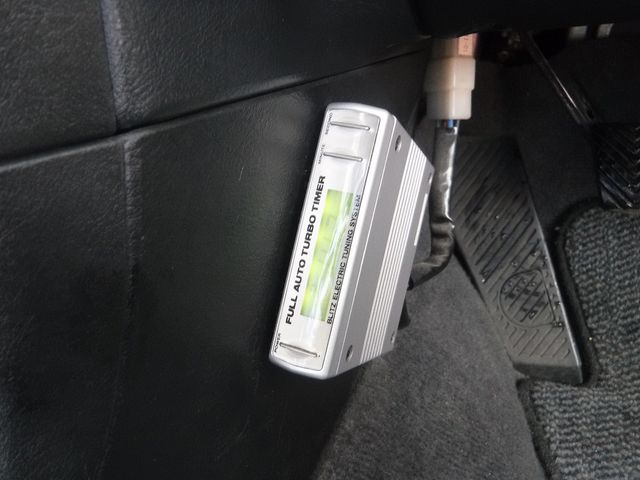 MITSUBISHI LANCER  4WD 1999