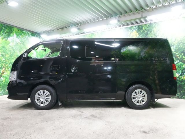 NISSAN NV350 CARAVAN 2018