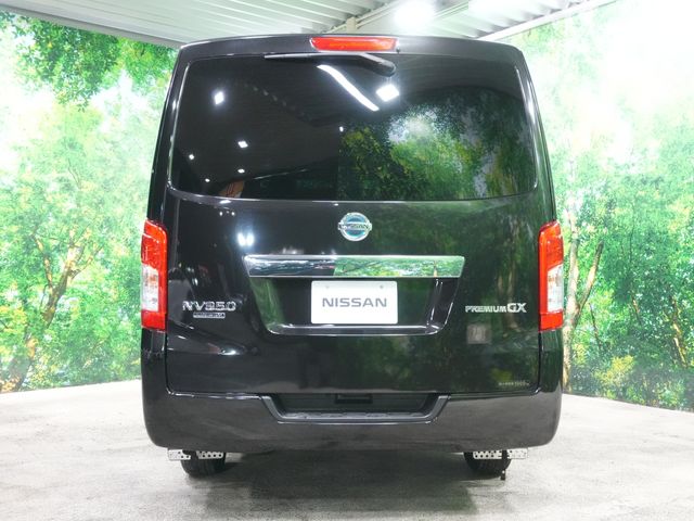 NISSAN NV350 CARAVAN 2018