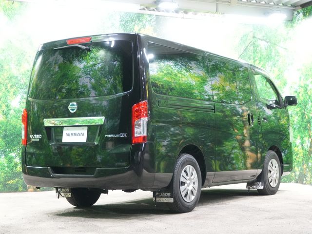 NISSAN NV350 CARAVAN 2018